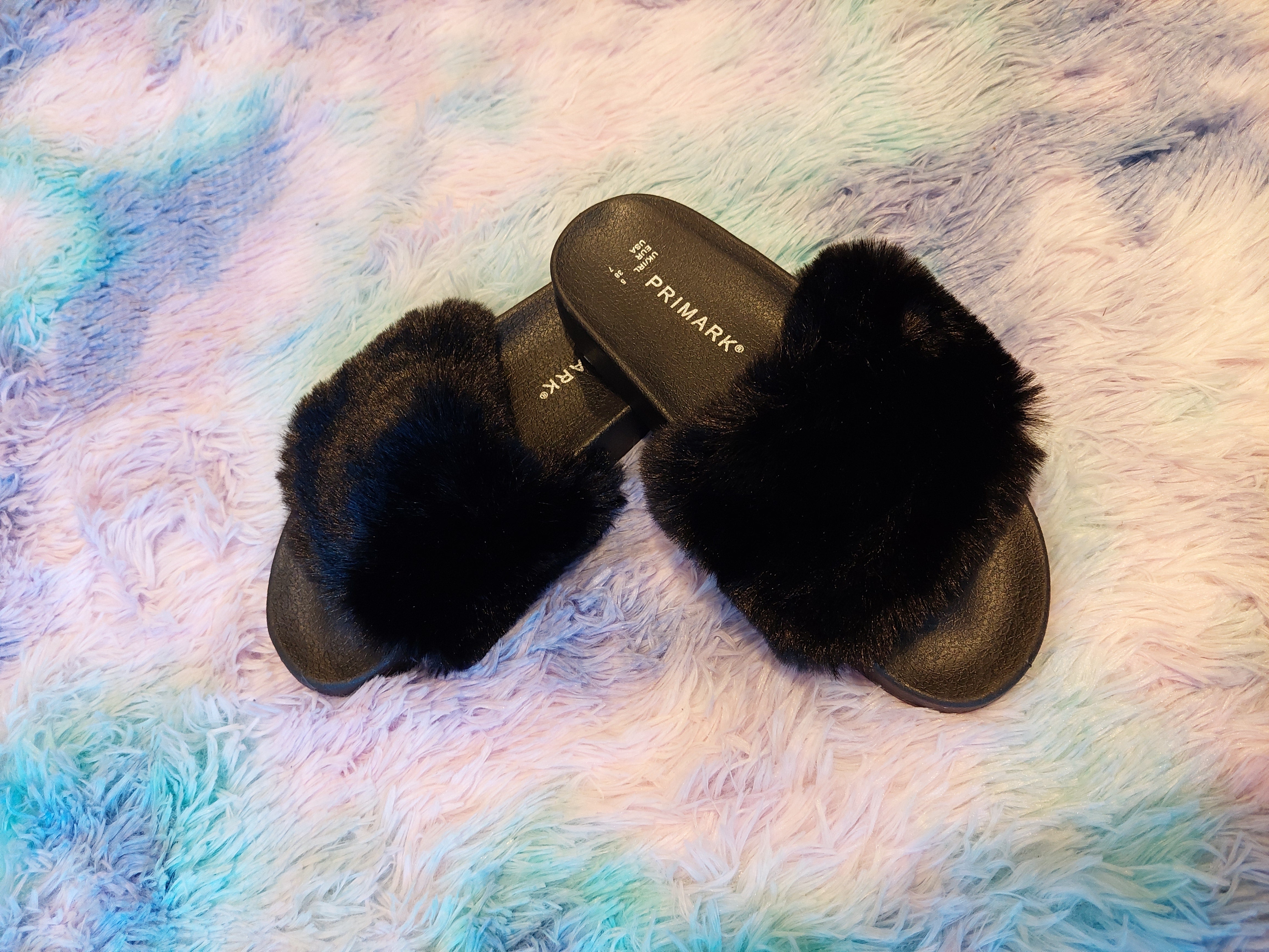 Fur Black Slide