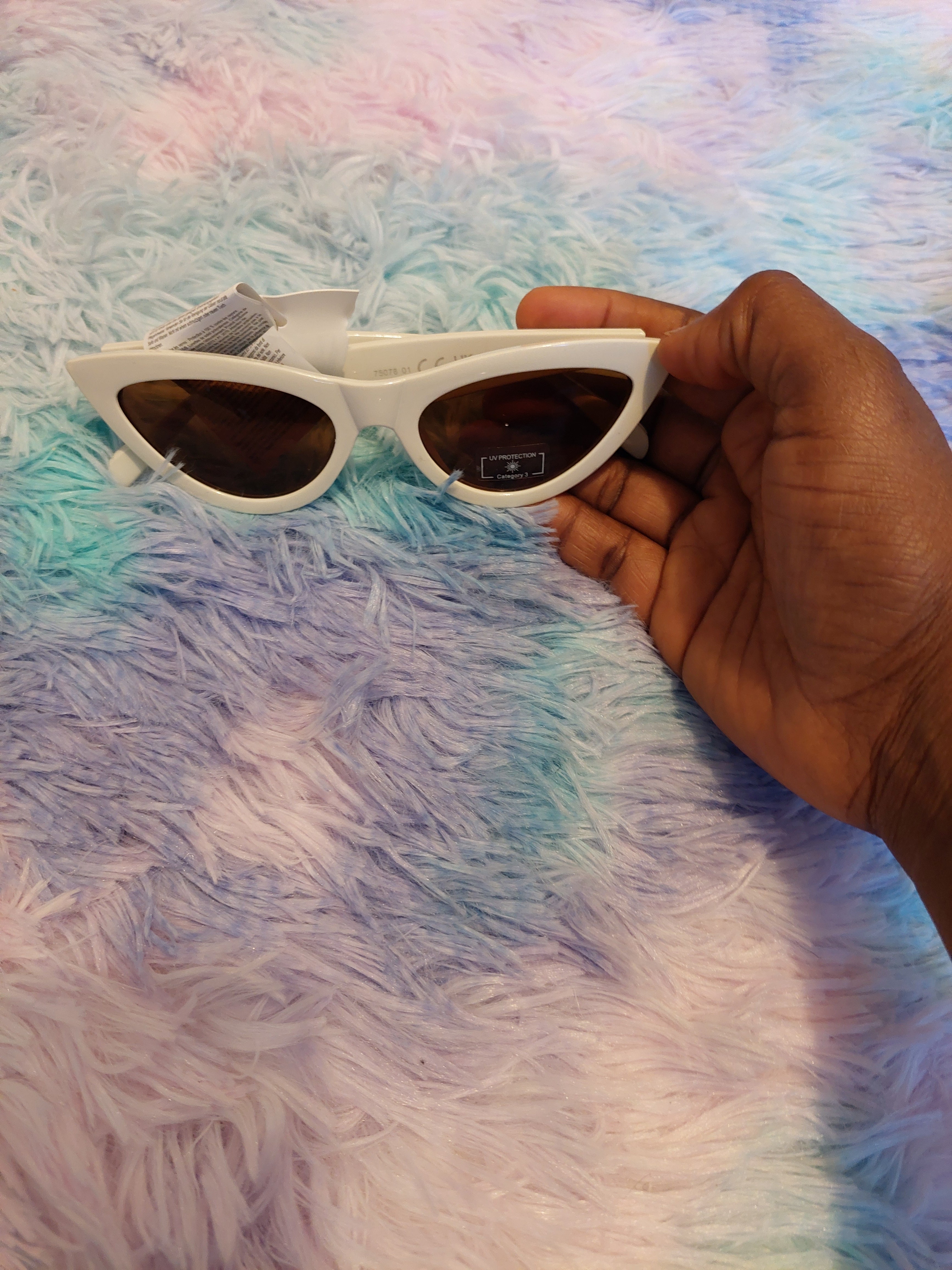 DD White Sunglasses