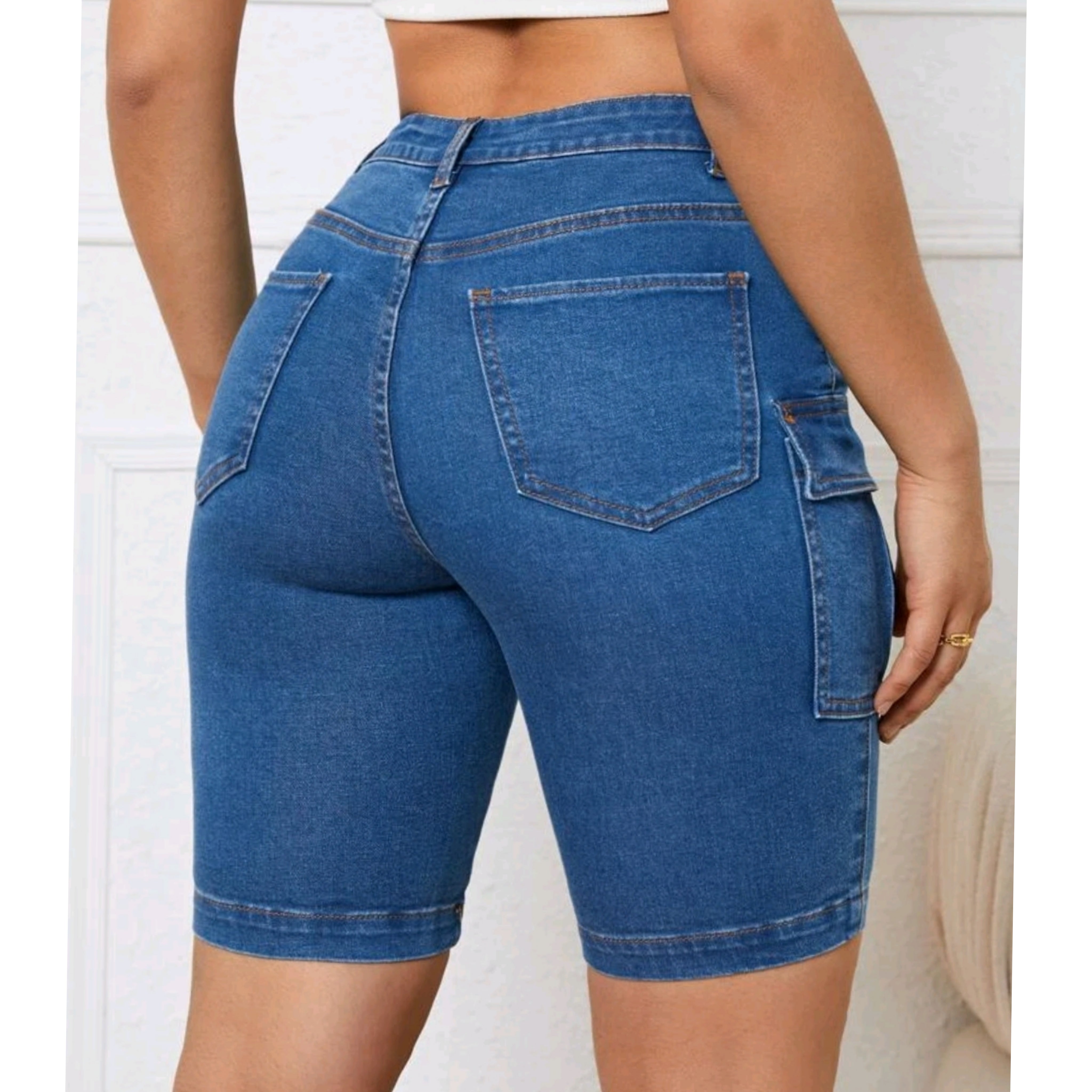 Three-Quarter Jean Short